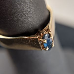 10K Yellow Gold Ring Marquise cut Sapphire SZ 5.75